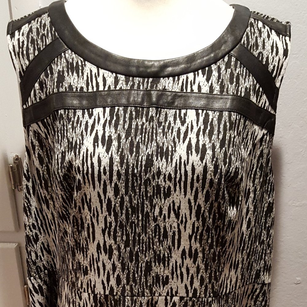 LANE BRYANT Dress -  NWT - SZ.22W - Blk with Anima
